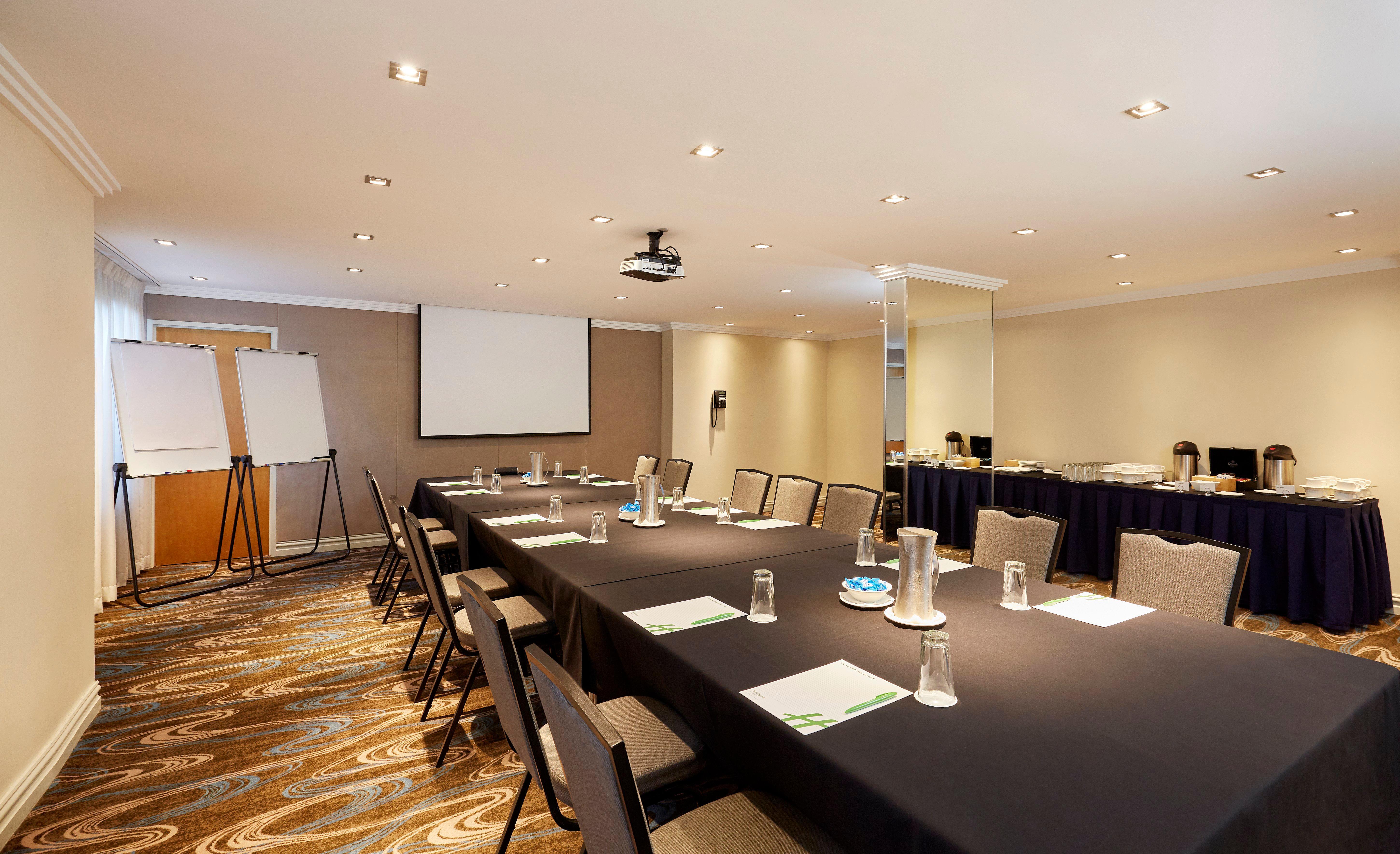 Holiday Inn Parramatta By Ihg Sydney Exterior photo