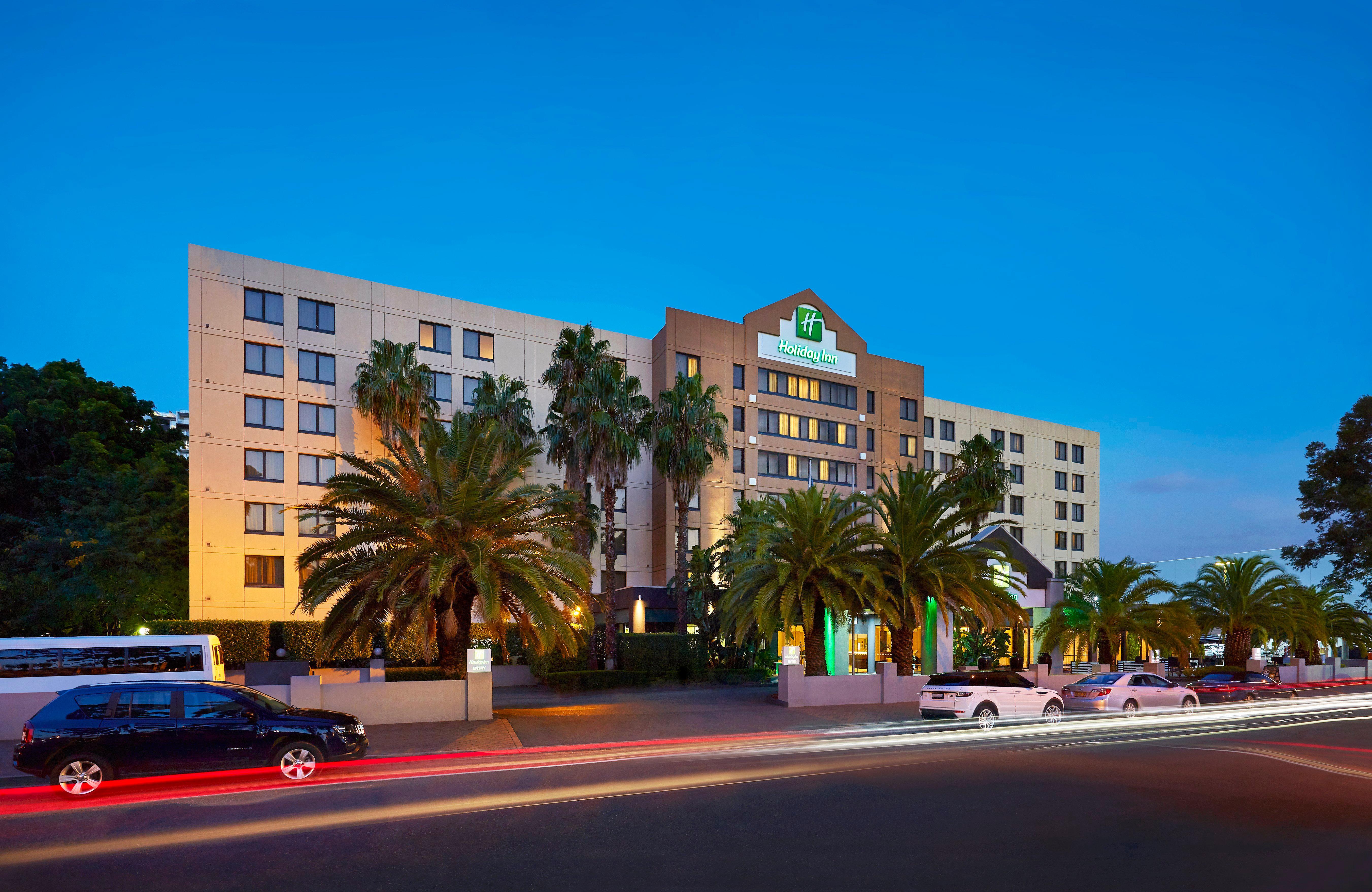 Holiday Inn Parramatta By Ihg Sydney Exterior photo