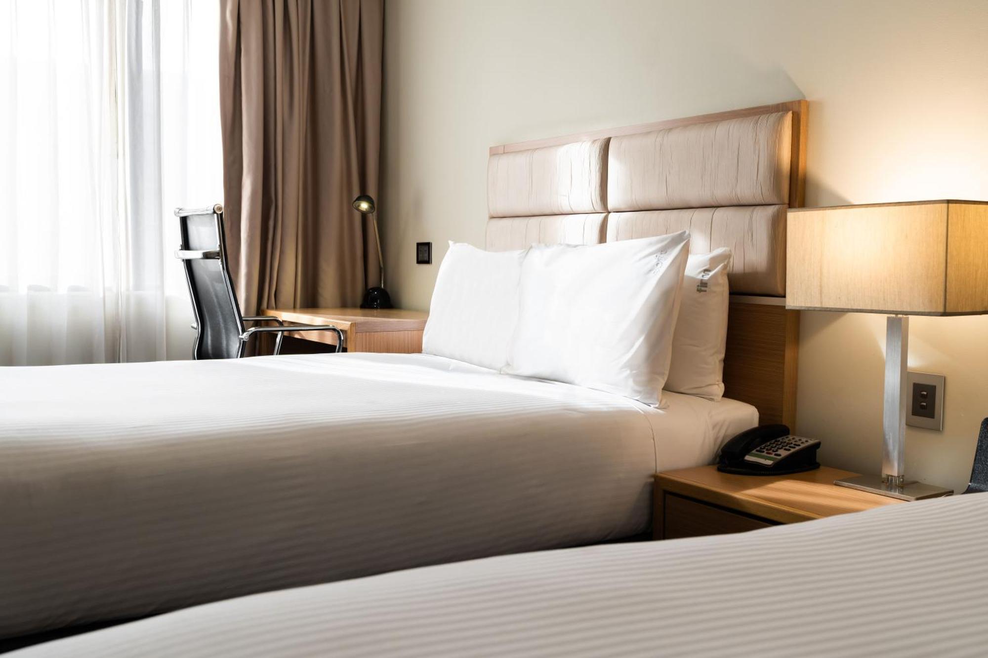 Holiday Inn Parramatta By Ihg Sydney Exterior photo