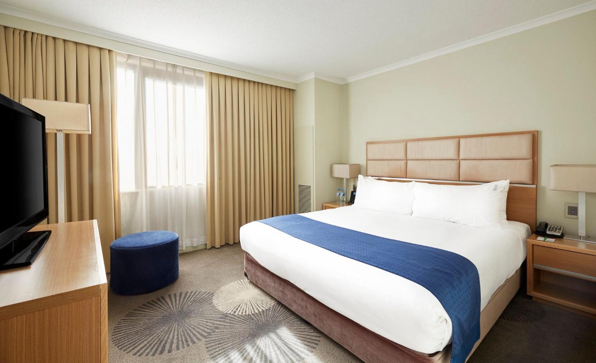 Holiday Inn Parramatta By Ihg Sydney Exterior photo
