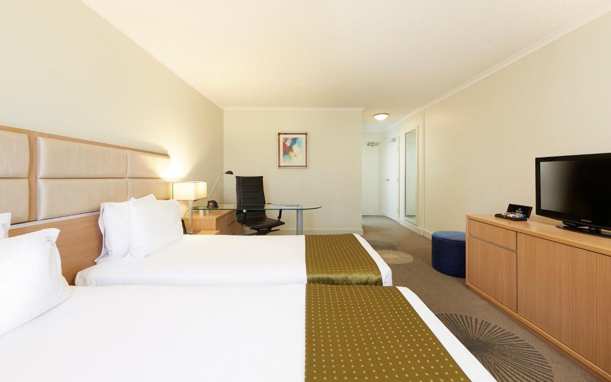 Holiday Inn Parramatta By Ihg Sydney Exterior photo
